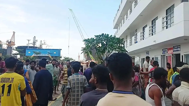 সীতাকুণ্ডে শিপইয়ার্ডে বিষাক্ত গ্যাসে মৃতের সংখ্যা বেড়ে ৮