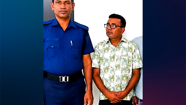 নবাবগঞ্জে স্ত্রীকে হত্যার অভিযোগ, স্বামী গ্রেপ্তার