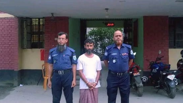 কাহারোলে মাদক ব্যবসায়ী আইয়ুব আলীর ২ বছরের কারাদণ্ড