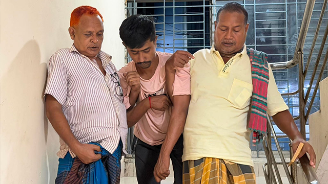 রংপুরে ৪ খুন: জিজ্ঞাসাবাদের পর সিদ্ধার্থের ভাইয়ের খোঁড়ানো নিয়ে প্রশ্ন