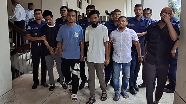 দুই তরুণীকে তুলে নিয়ে সংঘবদ্ধ ধর্ষণ, ৬ জনের আমৃত্যু কারাদণ্ড