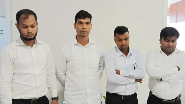 জনপ্রশাসন মন্ত্রণালয়ের নিয়োগ পরীক্ষায় জালিয়াতি, আটক ৪