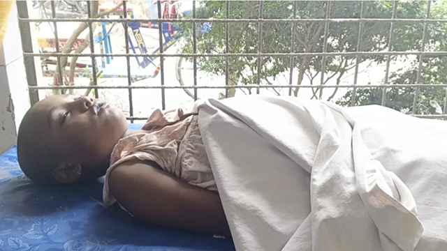 দৌলতপুরে ৭ বছরের শিশুর রহস্যজনক মৃত্যু