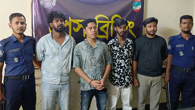 শীর্ষ সন্ত্রাসী ডেভিড ইমনকে এবার নেওয়া হচ্ছে চট্টগ্রামে