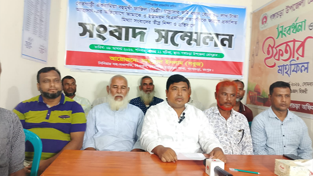 গঙ্গাচড়ায় সংবাদ প্রকাশের প্রতিবাদে বিএনপি নেতার সংবাদ সম্মেলন