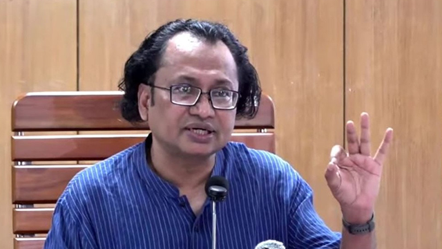 পারফরম্যান্সে ব্যর্থ হলে মন্ত্রিসভায় পরিবর্তন আনবেন প্রধানমন্ত্রী: তথ্য উপদেষ্টা