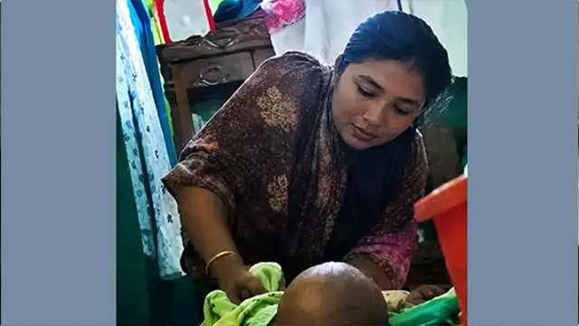 তিন মাসের শিশুর পা মুচড়ে দেওয়ার ঘটনায় গ্রেফতার ২, চাচি পলাতক