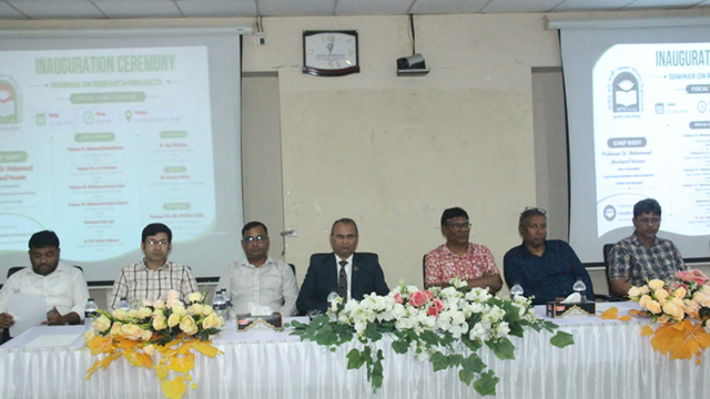 ‎নজরুল বিশ্ববিদ্যালয়ে গবেষণা প্রকল্প ২০২৫-২৬ অর্থবছরের সেমিনার অনুষ্ঠিত‎