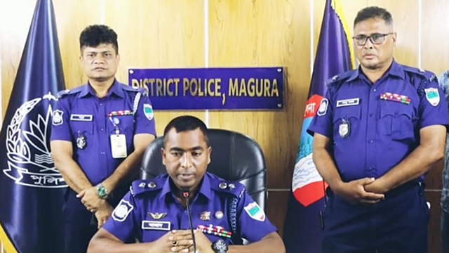 মাগুরায় নিখোঁজ স্কুলছাত্রীকে ৩ ঘণ্টার মধ্যে উদ্ধার করল পুলিশ