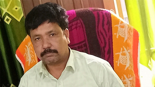 ৩ মাস স্কুলে অনুপস্থিত, বেতন মেলে ঠিকঠাক!