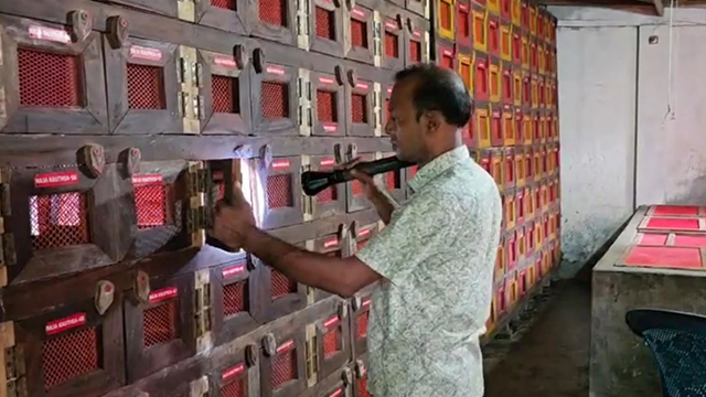 পটুয়াখালীর খামারে কোটি টাকার সাপের বিষ, বাজারজাতের সুযোগ না থাকায় অপার সম্ভাবনা থমকে