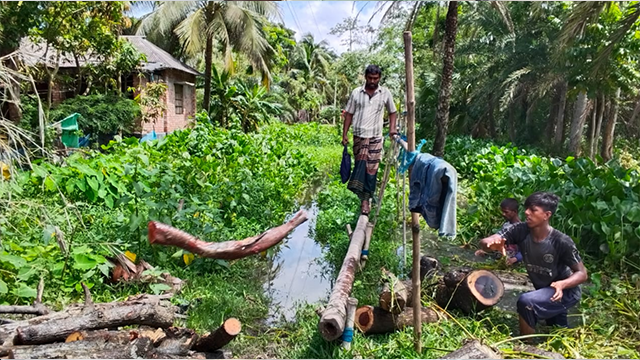 ১৪০ কোটি টাকার প্রকল্পেও মেলেনি সুফল: পানিতে ডুবেছে ৫০ গ্রামের বেশি