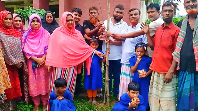 ভালুকায় ‘সবুজ বিদ্যালয়’ কর্মসূচির আওতায় বৃক্ষরোপণ কর্মসূচি পালিত